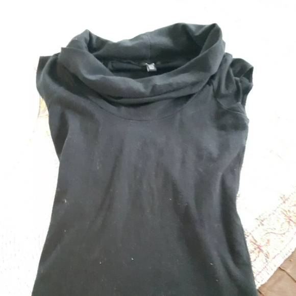 6/$15 size Xs Jacob Short Sleeve cowl neck Jacob blouse - Picture 8 of 9